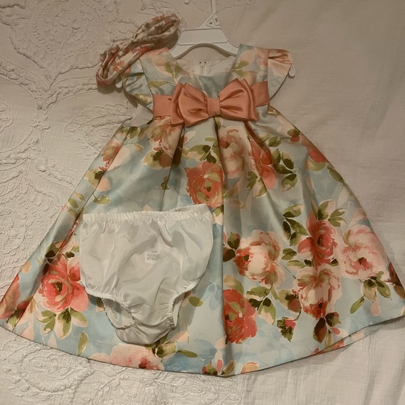 dress baby girl. New iris and ivy dress babygirl 24 mounth - Picture 2 of 10